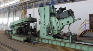 φ4 meter diameter forging press